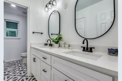 11211 McCree Road, Dallas, TX 75238 - Photo 19