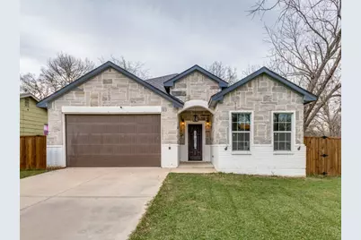 908 E Decatur Street, Ennis, TX 75119 - Photo 1