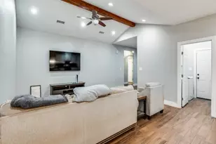 908 E Decatur St, Ennis, TX 75119 - Photo 3