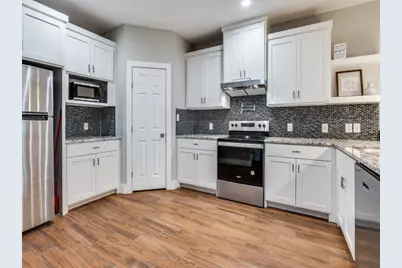 908 E Decatur Street, Ennis, TX 75119 - Photo 11