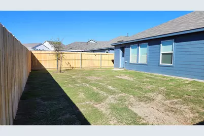 7149 Waterford Creek Court, Fort Worth, TX 76179 - Photo 19