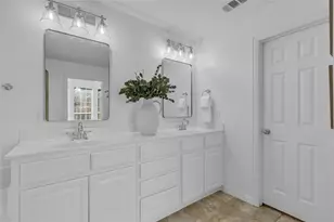 1140 Wilson Dr, Lantana, TX 76226 - Photo 13