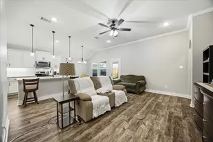 602 Moseley Ln, Greenville, TX 75402 - Photo 11