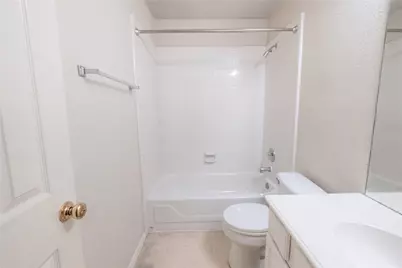 817 Stafford Station Drive, Saginaw, TX 76131 - Photo 13