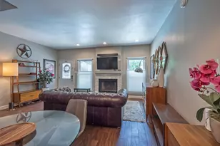 5701 Gaston Ave, Dallas, TX 75214 - Photo 7