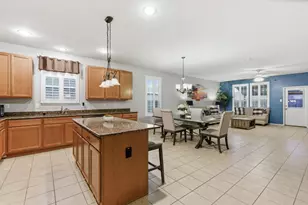 5824 Mirror Ridge Dr, Fort Worth, TX 76179 - Photo 9