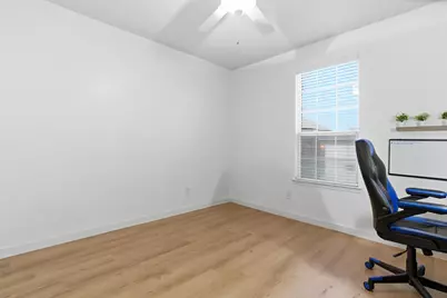 5824 Mirror Ridge Drive, Fort Worth, TX 76179 - Photo 7