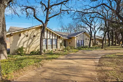 1620 Oak Meadow Drive, Irving, TX 75061 - Photo 3