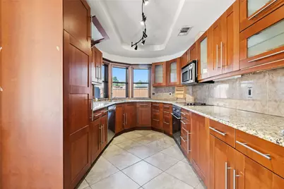 4001 Bullock Drive, Plano, TX 75023 - Photo 11