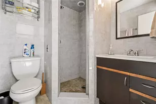 4001 Bullock Dr, Plano, TX 75023 - Photo 17