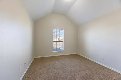 137 Lipan Street, Greenville, TX 75402 - Photo 27