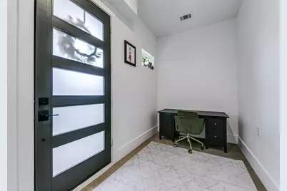 4205 Roseland Avenue #203, Dallas, TX 75204 - Photo 3