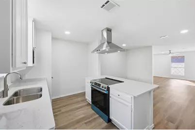 73 Winchester Drive, Euless, TX 76039 - Photo 15