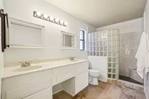 1517 Brookwood Dr, Grapevine, TX 76051 - Photo 21