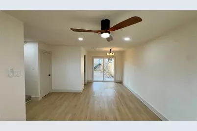 417 Valley Park Drive, Garland, TX 75043 - Photo 17