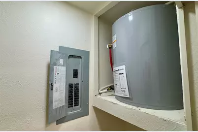 417 Valley Park Drive, Garland, TX 75043 - Photo 21