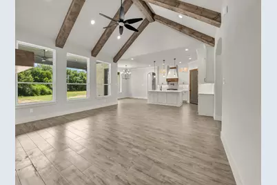 313 Wrangler Court, Weatherford, TX 76088 - Photo 13