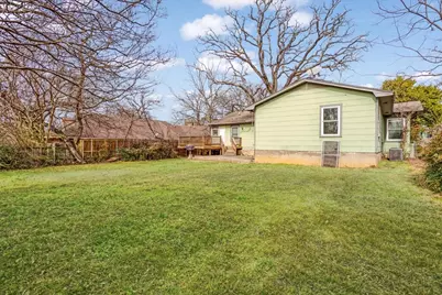 1528 W Day Street, Denison, TX 75020 - Photo 25