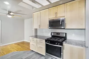 1528 W Day St, Denison, TX 75020 - Photo 11