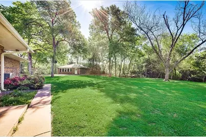 722 E Wheatland, Duncanville, TX 75116 - Photo 5