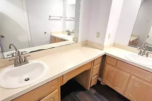 722 E Wheatland, Duncanville, TX 75116 - Photo 37