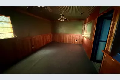 5108 Woodard Avenue, Cleburne, TX 76033 - Photo 33