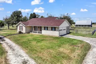 5108 Woodard Ave, Cleburne, TX 76033 - Photo 1
