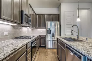 4405 Grady Ln, Carrollton, TX 75010 - Photo 7