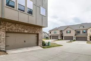 4405 Grady Ln, Carrollton, TX 75010 - Photo 17