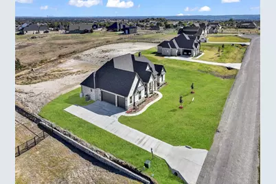 143 Oak Meadow Lane, Weatherford, TX 76085 - Photo 7