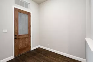 4260 Colton Dr, Carrollton, TX 75010 - Photo 5