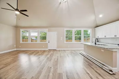 1116 E Pulaski Street, Fort Worth, TX 76104 - Photo 9