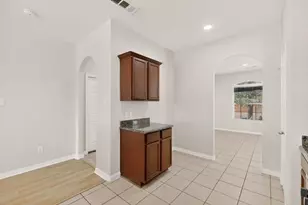 412 Riverbed Dr, Crowley, TX 76036 - Photo 9