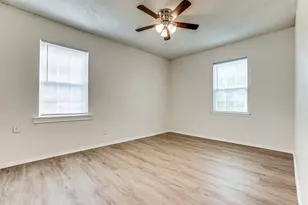 5869 Bluffman Dr, Dallas, TX 75241 - Photo 19