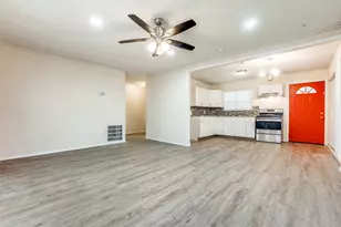 5869 Bluffman Dr, Dallas, TX 75241 - Photo 7