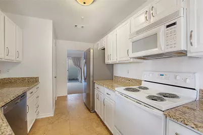 18143 Whispering Gables Lane, Dallas, TX 75287 - Photo 9