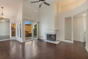 18143 Whispering Gables Ln, Dallas, TX 75287 - Photo 5