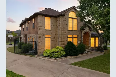 607 Hilltop Drive, Murphy, TX 75094 - Photo 1