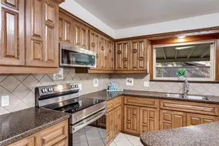 4113 Tara Dr, Benbrook, TX 76116 - Photo 9