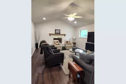 4113 Tara Drive, Benbrook, TX 76116 - Photo 5