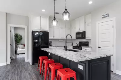 656 Calmwater Court, Mabank, TX 75143 - Photo 7