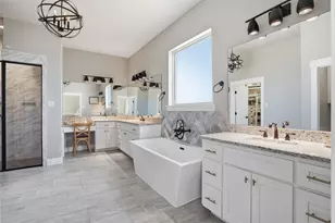 133 Heritage Springs Dr, Weatherford, TX 76087 - Photo 23