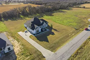 133 Heritage Springs Dr, Weatherford, TX 76087 - Photo 37