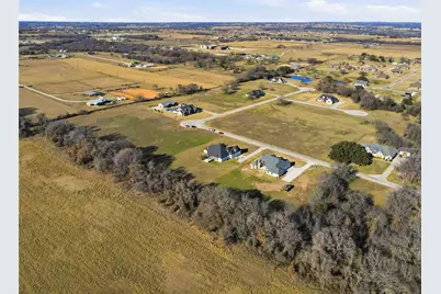 133 Heritage Springs Drive, Weatherford, TX 76087 - Photo 37