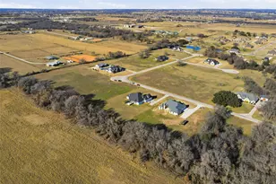 133 Heritage Springs Dr, Weatherford, TX 76087 - Photo 37