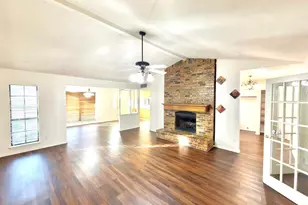 2118 Osage Trail, Grand Prairie, TX 75052 - Photo 3