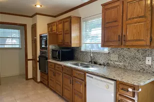 6705 Sweetwater Dr, Plano, TX 75023 - Photo 7