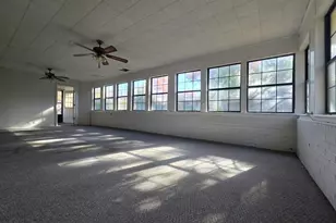 5708 Starlight Dr, Haltom City, TX 76117 - Photo 3