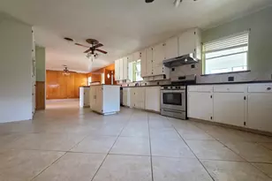 5708 Starlight Dr, Haltom City, TX 76117 - Photo 5