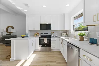 2409 Aquaduct Drive, Bedford, TX 76022 - Photo 5